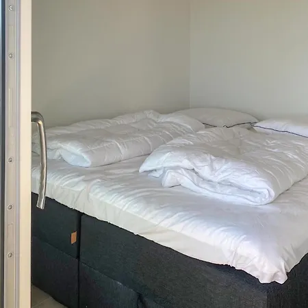 4 Bedroom Amazing In 프레데리치아