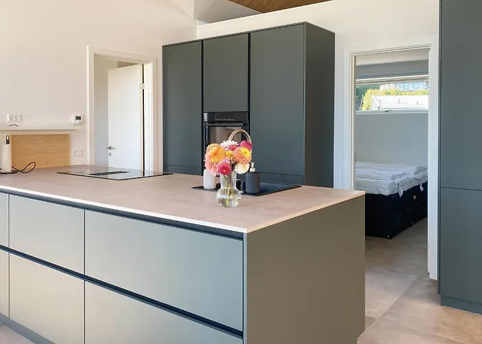 4 Bedroom Amazing In 펜션 *
